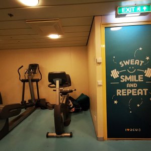 Media 'Cruise-ship-crew-gym-on-Aida-Diva-door-sign.jpg' in album 'AIDAdiva Crew Areas'